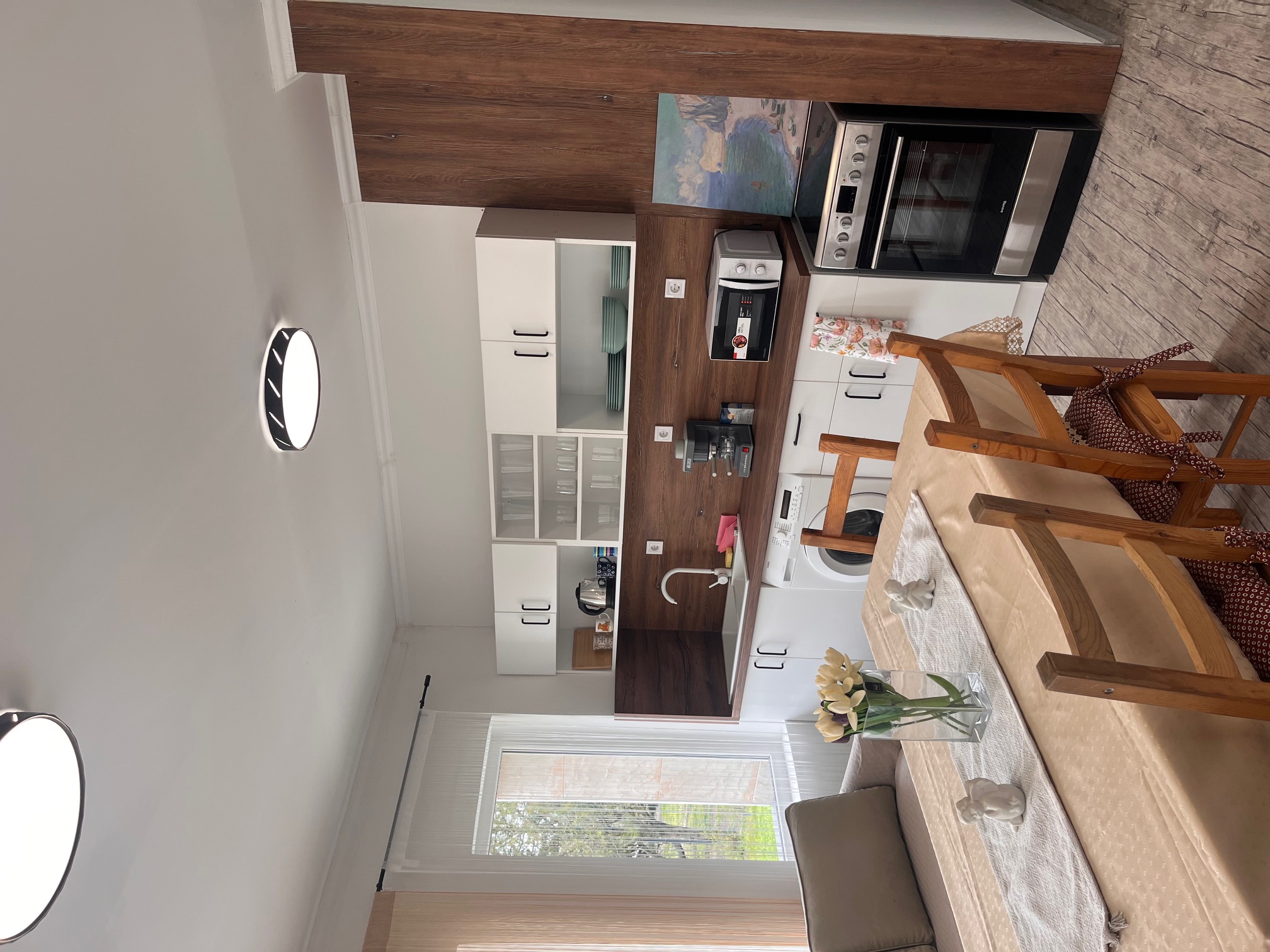 Konyha-nappali a Kemence apartmanban